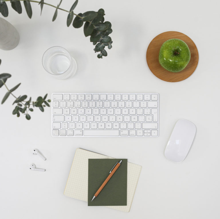 desk set up